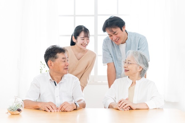 生前贈与とは?やり方の流れや節税方法をわかりやすく解説